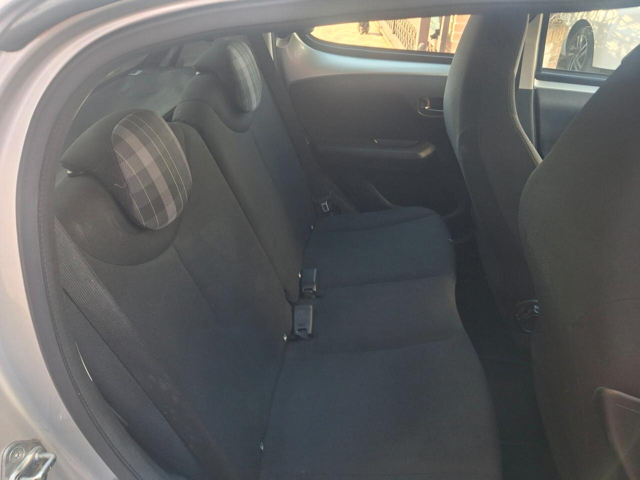 Peugeot 108 VTi 72 S&S 5 porte Allure TOP!