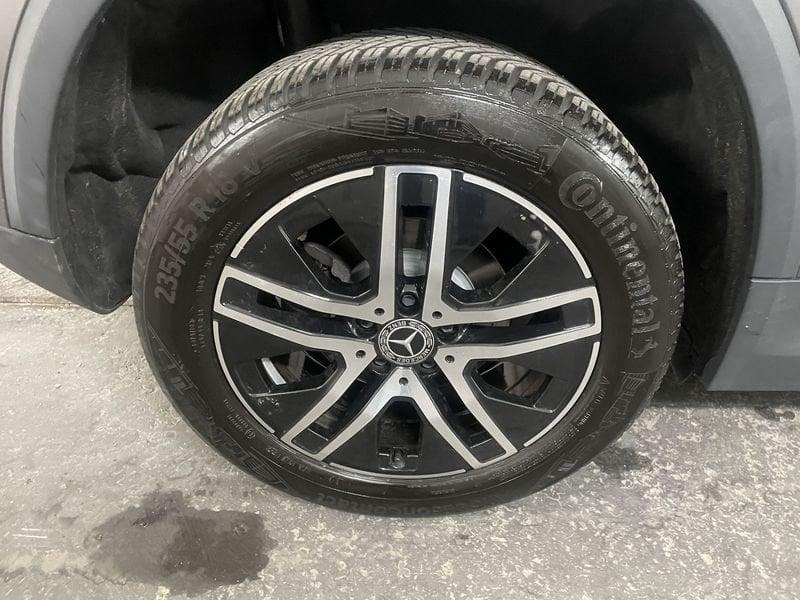 Mercedes-Benz GLA GLA 200 d Automatic Sport CON INTERNI IN PELLE