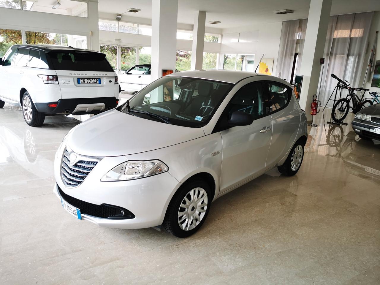 Lancia Ypsilon 1.2 SOLO 37.500 KM