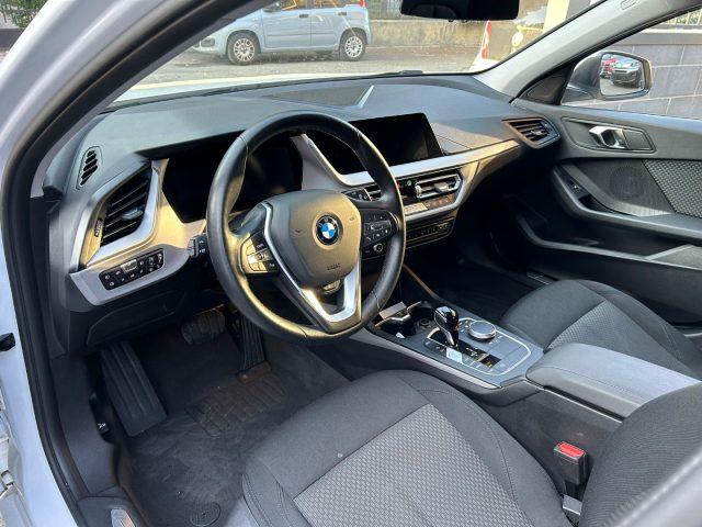 BMW 118 i 5p. Business Advantage