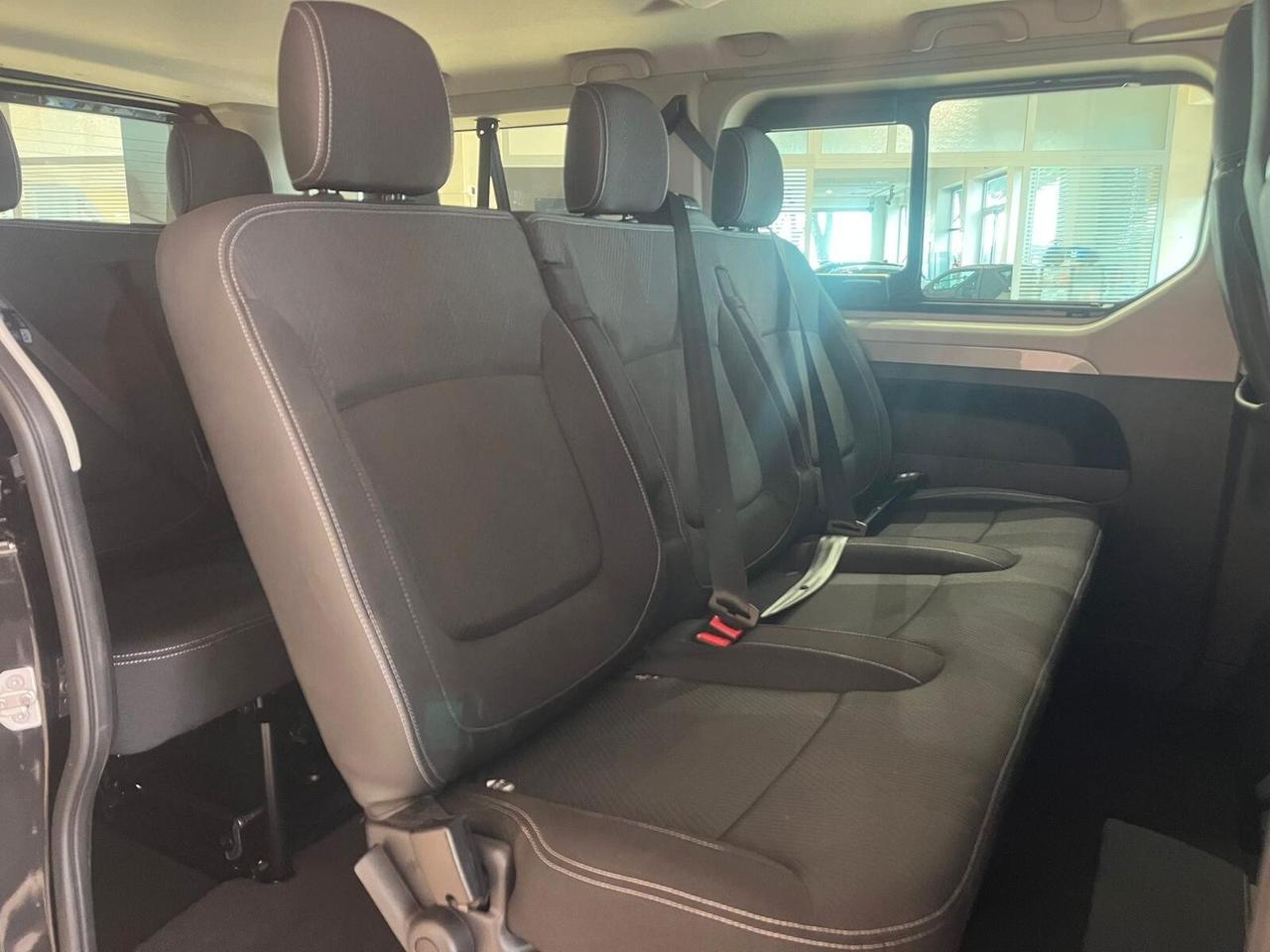 Renault Trafic BluedCi 150CV PL-TN Equilibre Easy Access