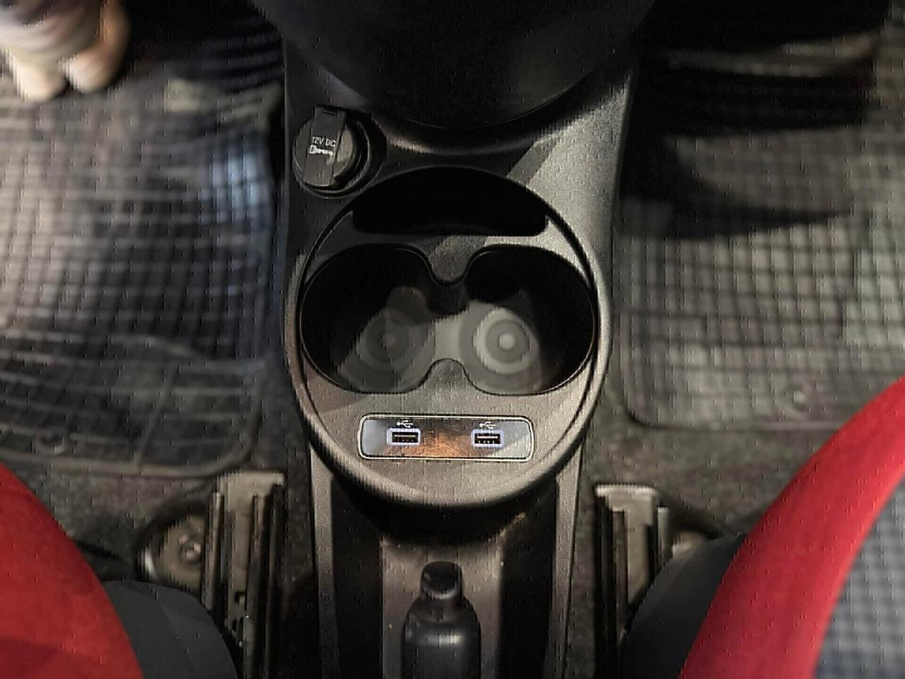 Fiat 500 1.0 Hybrid Lounge "NAVI"