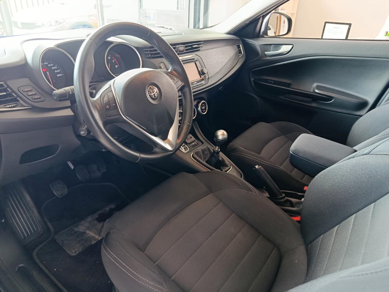 Alfa Romeo Giulietta 1.4 Turbo 120 CV GPL Super