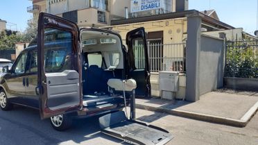 Doblo trasporto disabili benzina 51.262 KM!!