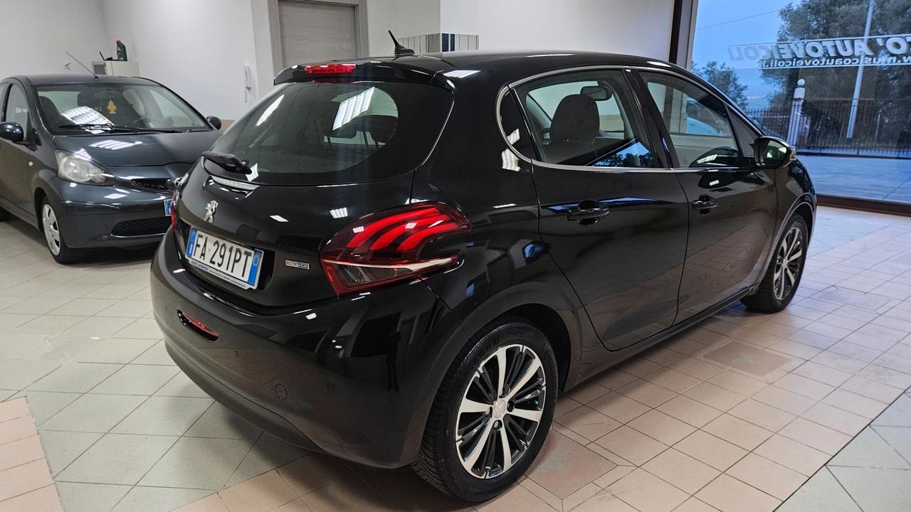 Peugeot 208 BlueHDi 75 5 porte Allure