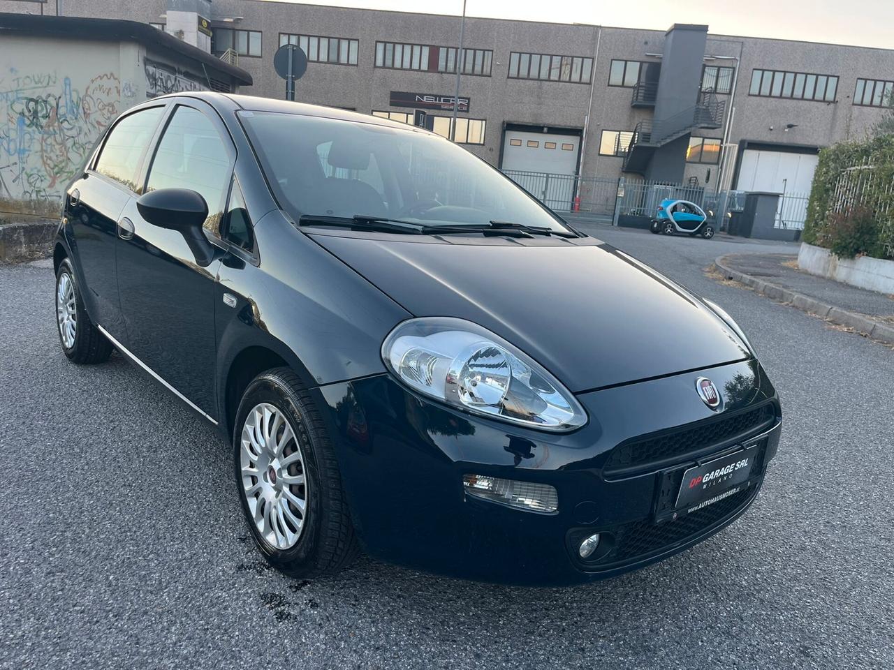 FIAT PUNTO 1200 BENZ LOUNGE 2018 EURO6