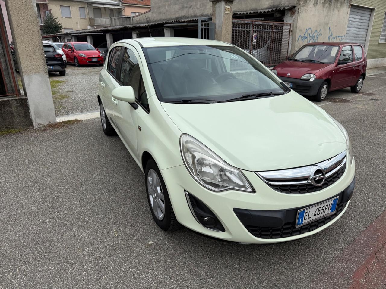 Opel Corsa 1.0 12V 5 porte Elective