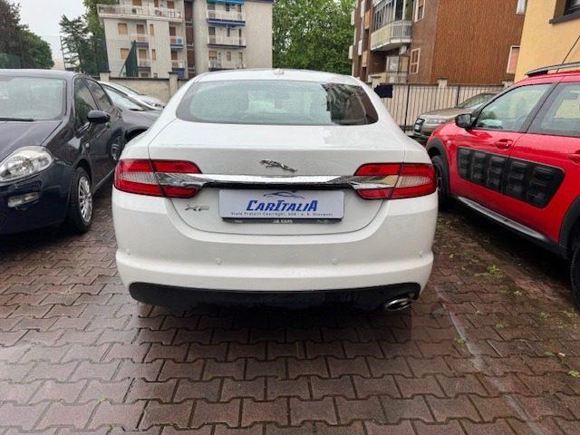 JAGUAR XF 2.2 D 190 CV
