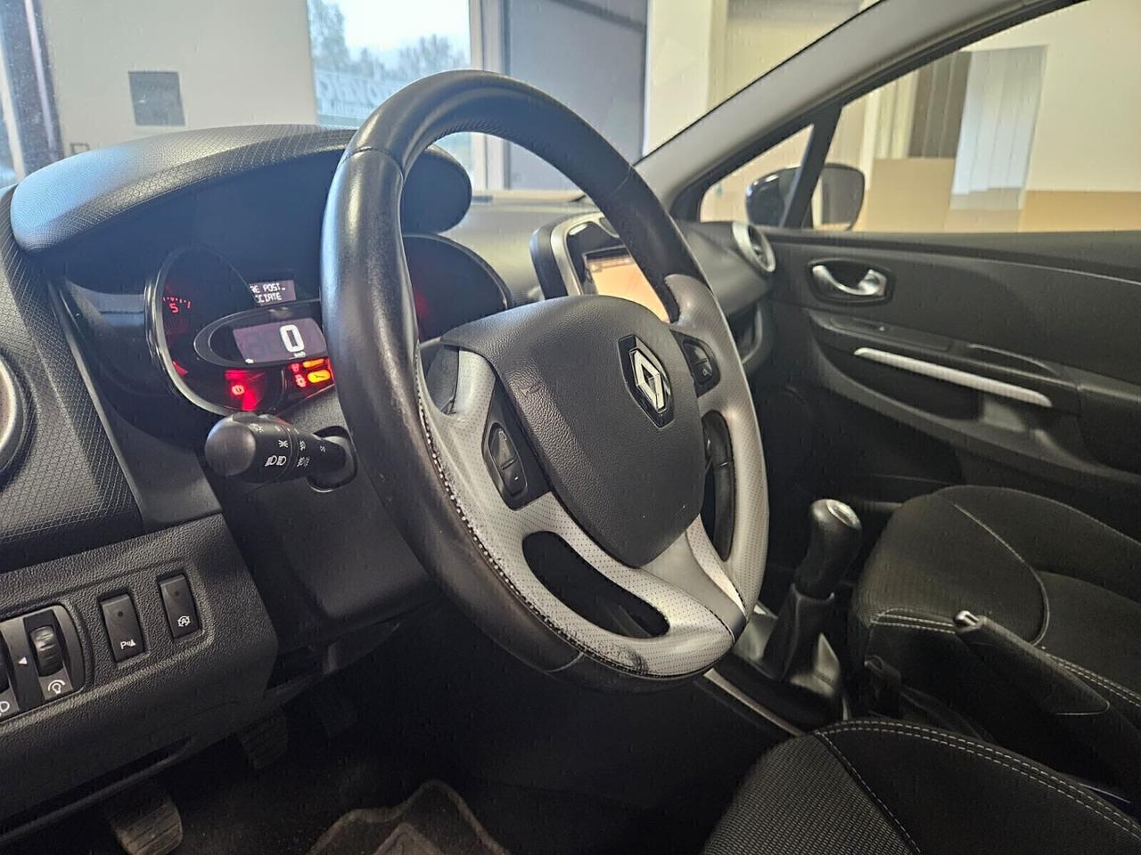 Renault Clio RENAULT CLIO SPORTUR 1.5 DCI