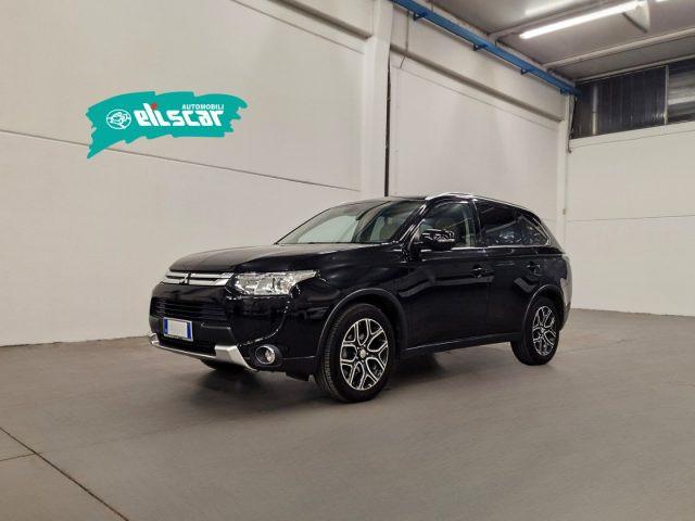 MITSUBISHI Outlander 2.2 DI-D 4WD Instyle 7p.