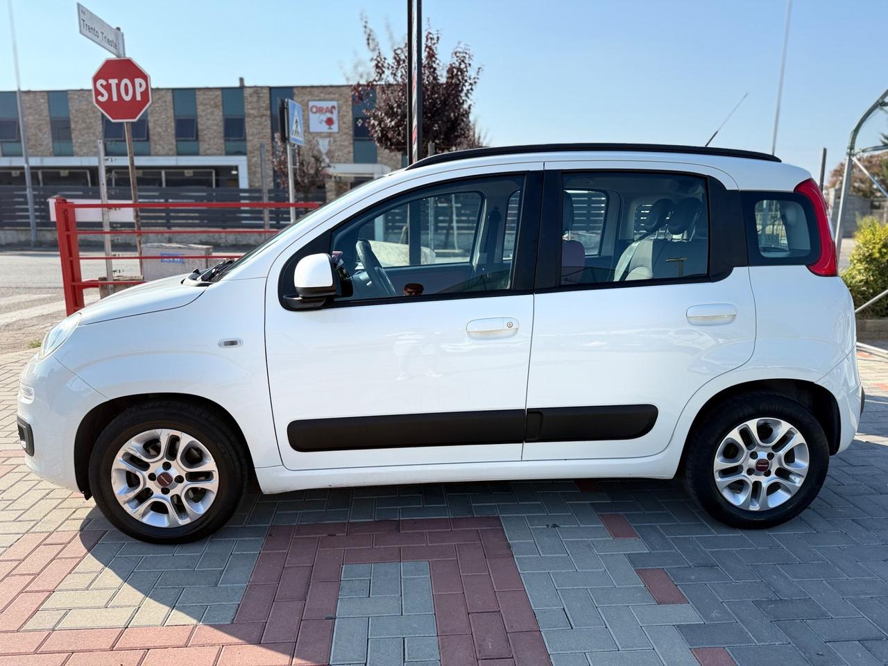 Fiat Panda 1.3 MJT 75CV S&S Lounge 5 POSTI