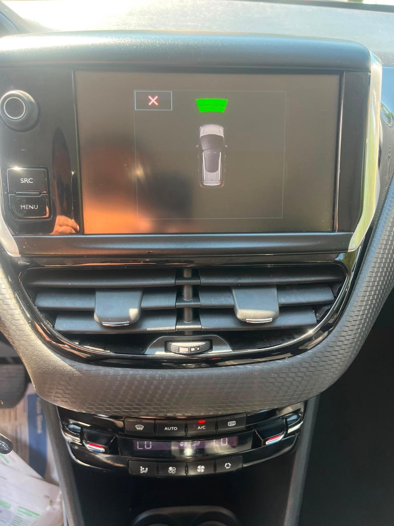 Peugeot 2008 BlueHDi 100 Black Matt