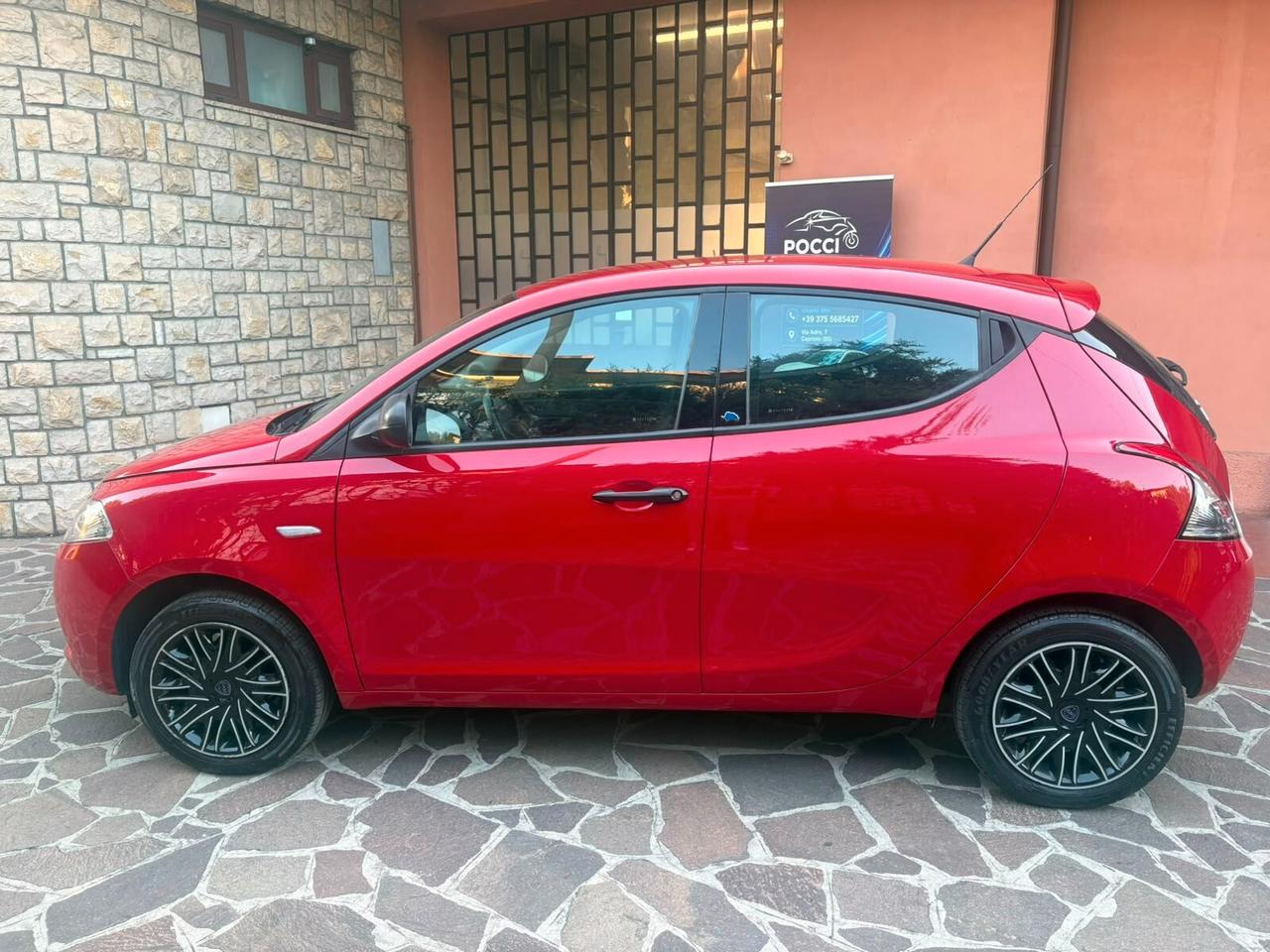 Lancia Ypsilon 1.2 69 CV 5 porte S&S Elefantino Blu