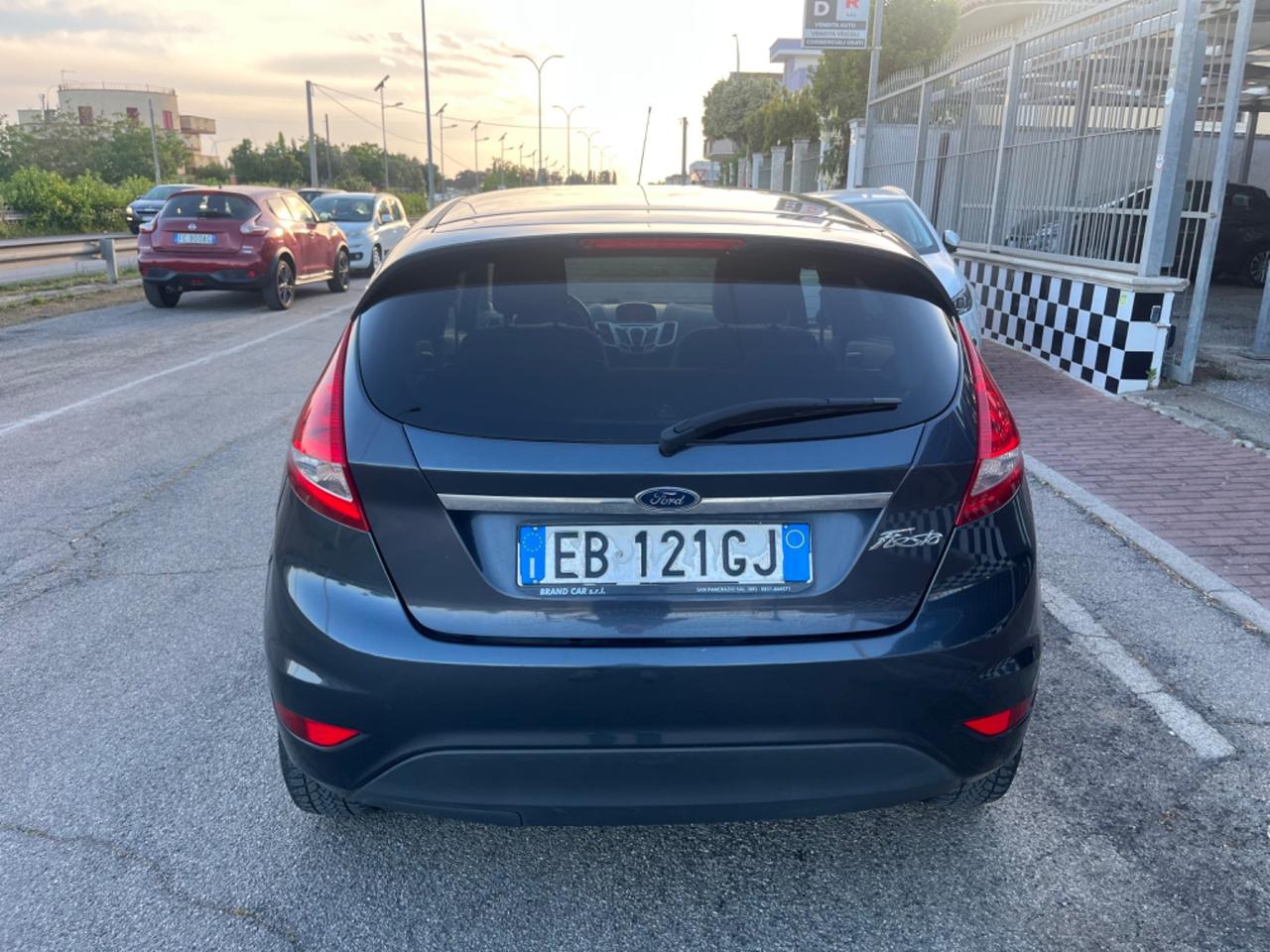 Ford Fiesta 1.4 5 porte Bz.- GPL Titanium Unipro 2010