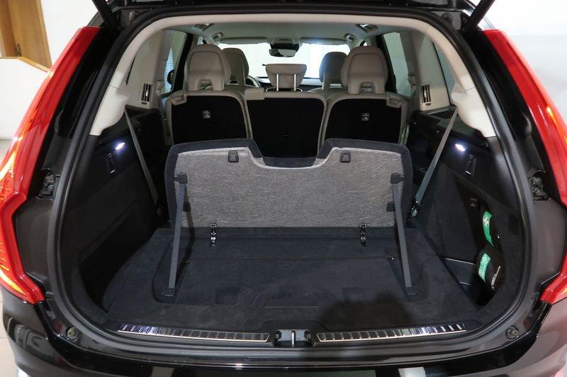 Volvo XC90 Plug-In Hybrid T8 AWD Plug-in 7p R. Inscr. Expr.