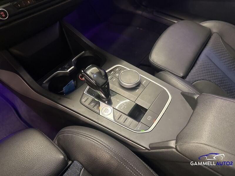 BMW Serie 1 118i 5p. Advantage AUTOMATICO