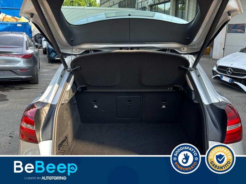 Mercedes-Benz GLA 200 D SPORT AUTO