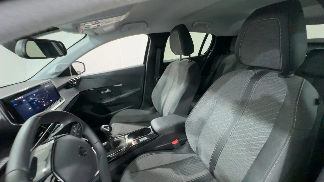 Peugeot 208 1.2 100cv Allure Restyling