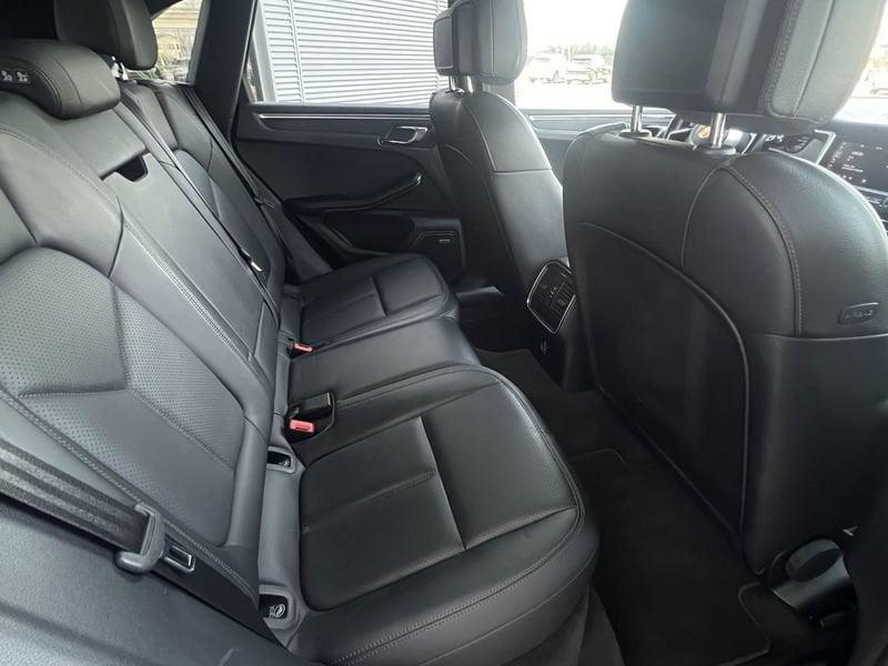 Porsche Macan 2.0 245cv