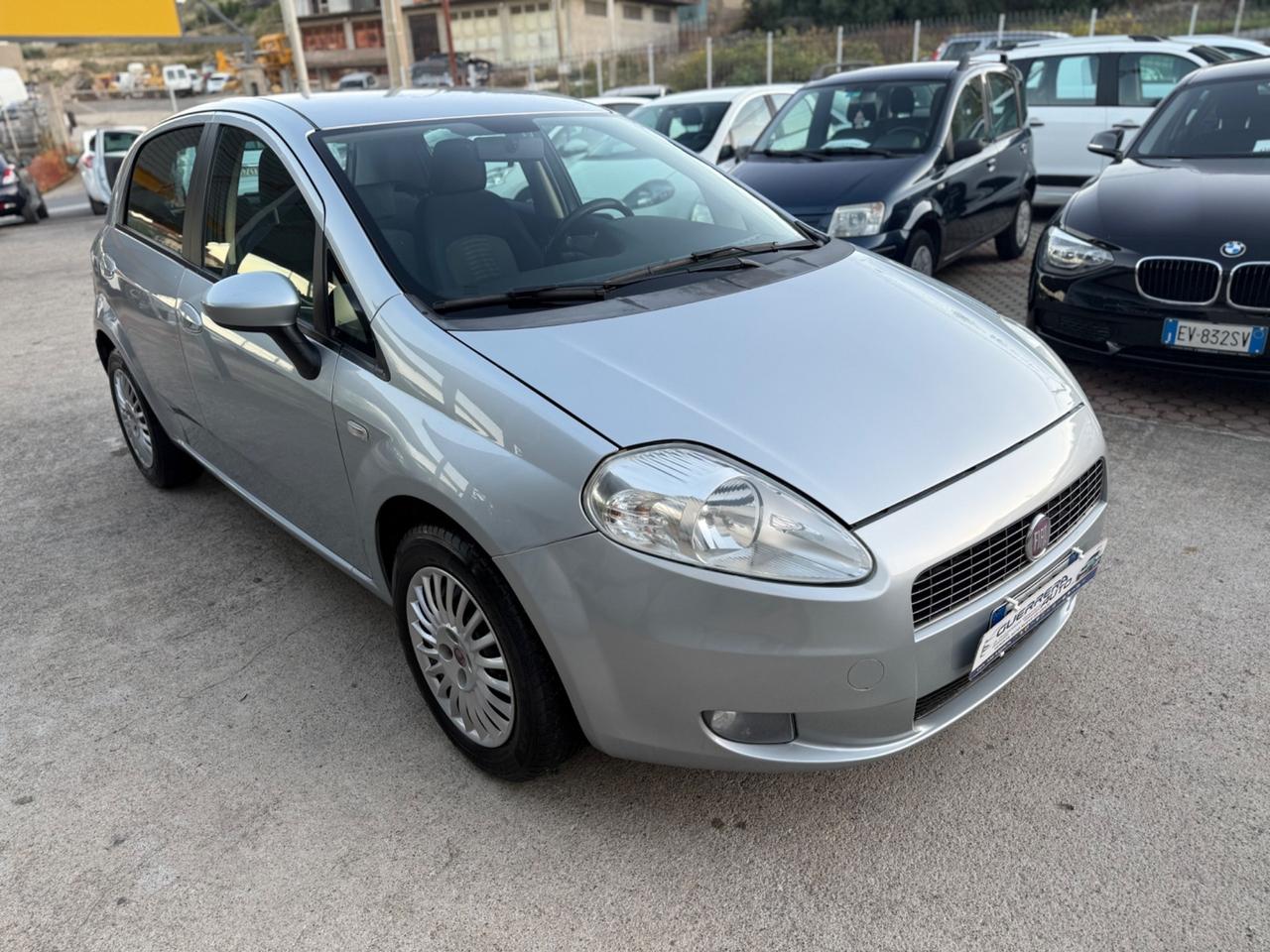 Fiat Grande Punto 1.2 5 porte Dynamic KM CERTIF