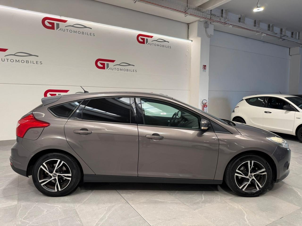 Ford Focus 1.6 120 CV GPL
