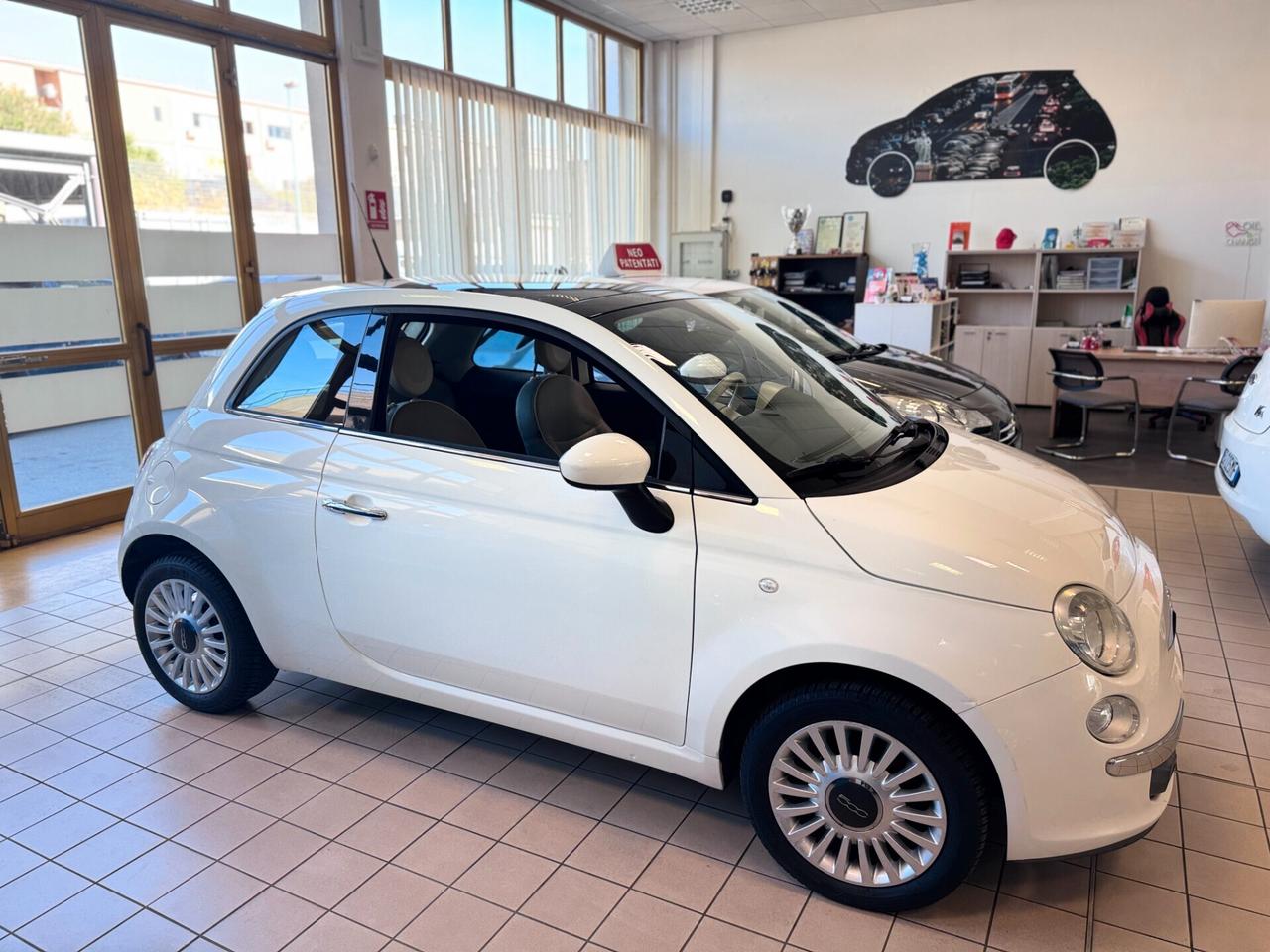 Fiat 500 1.2 Lounge