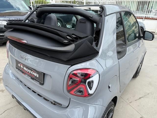 Smart ForTwo BRABUS 0.9 Turbo twinamic cabrio Xclu