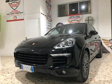 PORSCHE CAYENNE PLATINUM diesel 11/2018 km 90000