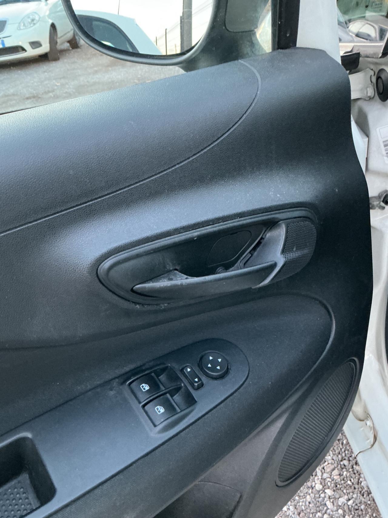 Fiat Punto 1.2 8V 5 porte Lounge