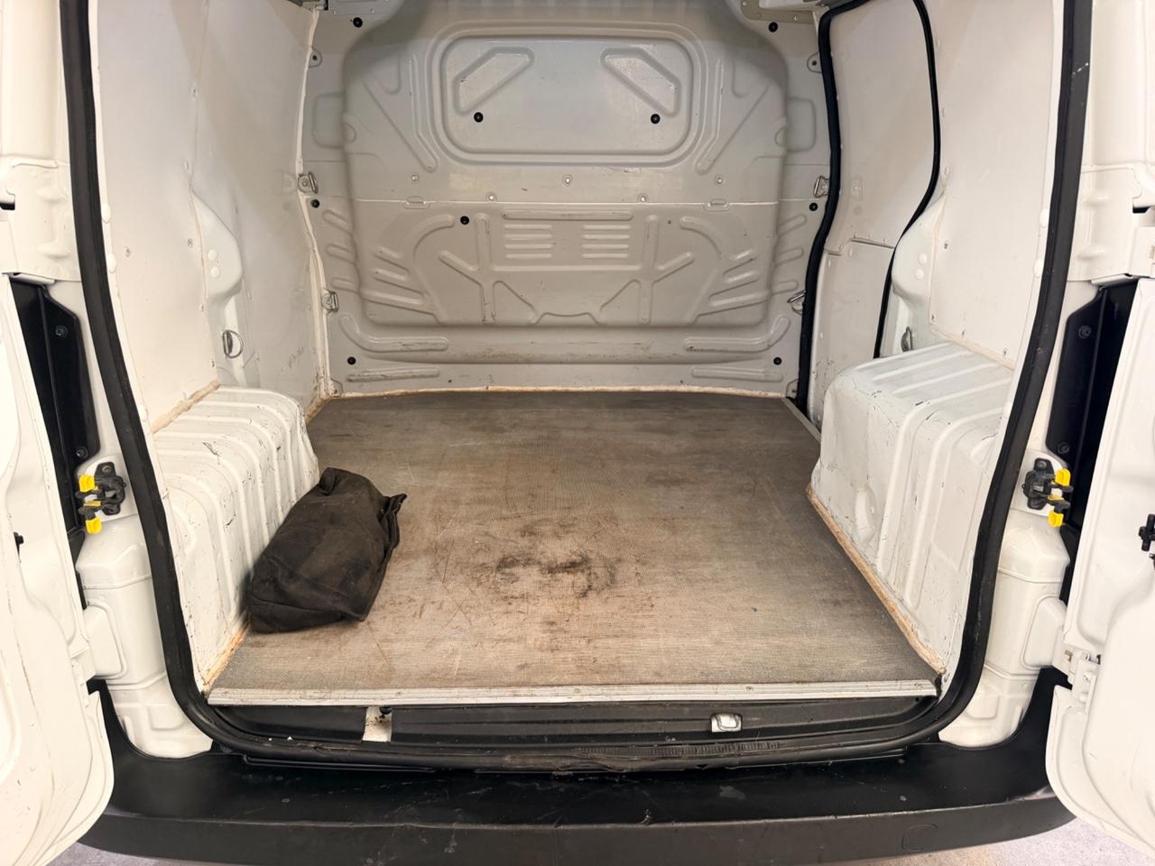 Fiat Fiorino 1.3 MJT 95CV Cargo SX