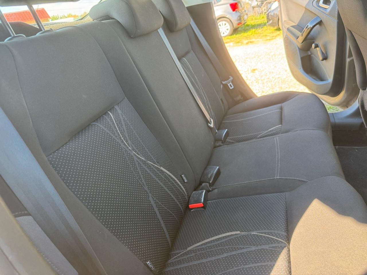 Peugeot 208 1.4 hdi 5 porte AUTOMATICA KM 116.000