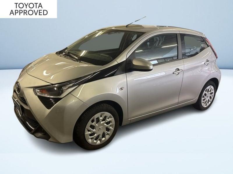 Toyota Aygo 5P 1.0 X-PLAY M-MT 72CV