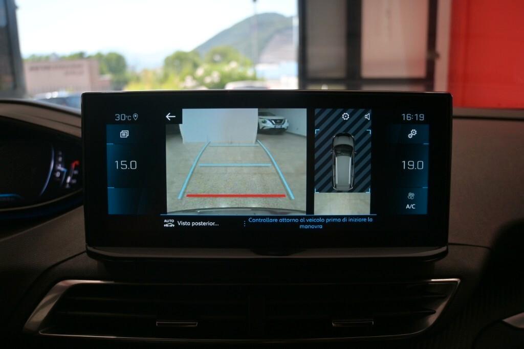 PEUGEOT 5008 1.5 BLUEHDI 131CV EAT8 SeS 7POSTI ALLURE PACK ( FARI LED - I-COCKPIT - CRUISE - NAVI - MIRROR - SENSORI POST. - TELECAMERA POST. - CERCHI 18 )