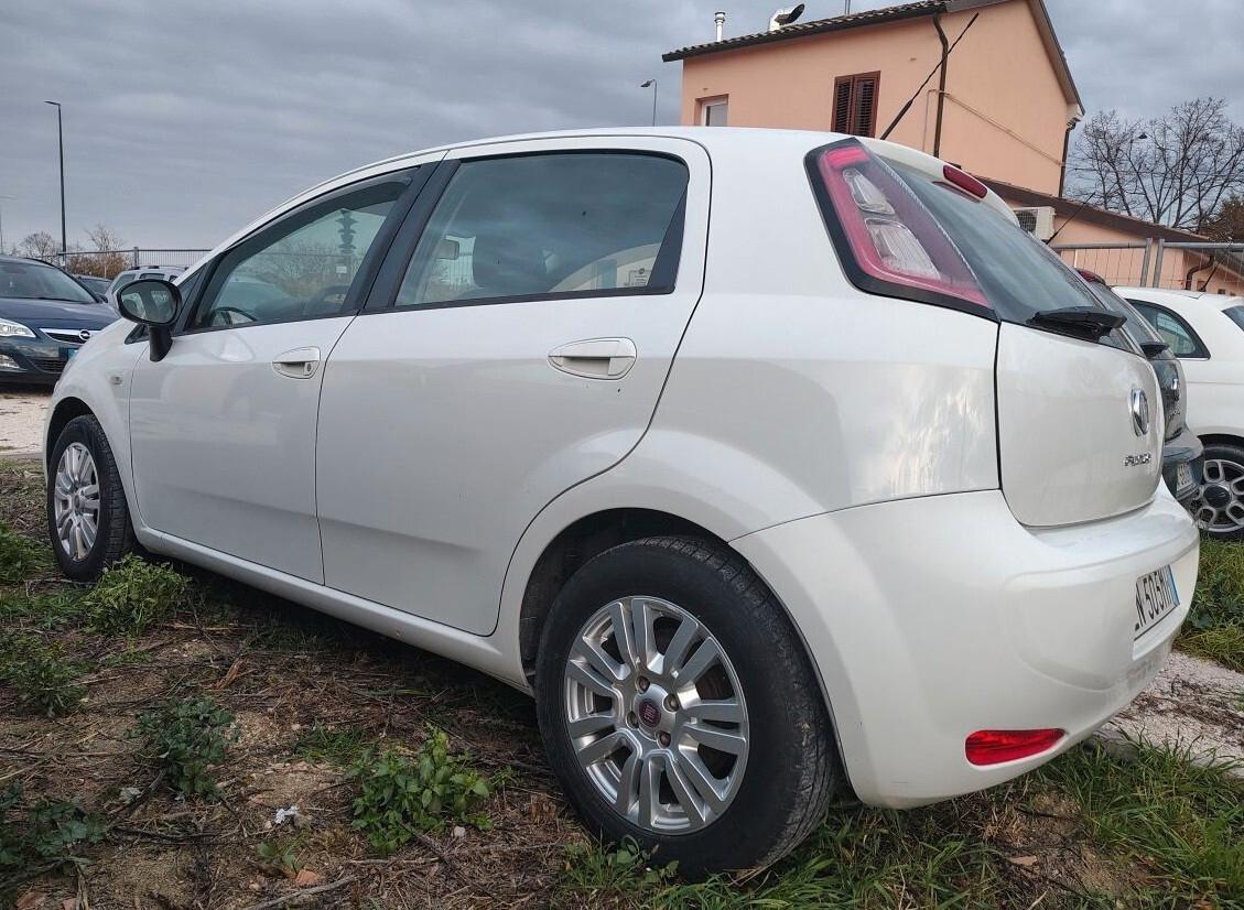 Fiat Punto 1.3 MJT II S&S 85 CV CONSUMA OLIO