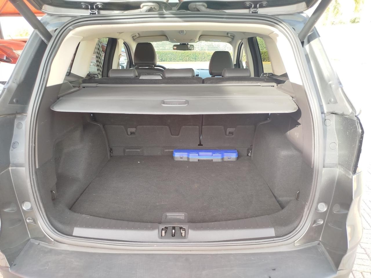 Ford Kuga 1.5 TDCI 120 CV S&S 2WD Powershift ST-Line