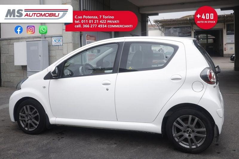 Toyota Aygo Toyota Aygo 1.0 VVT-i Active Connect 50KW ANNO 2013