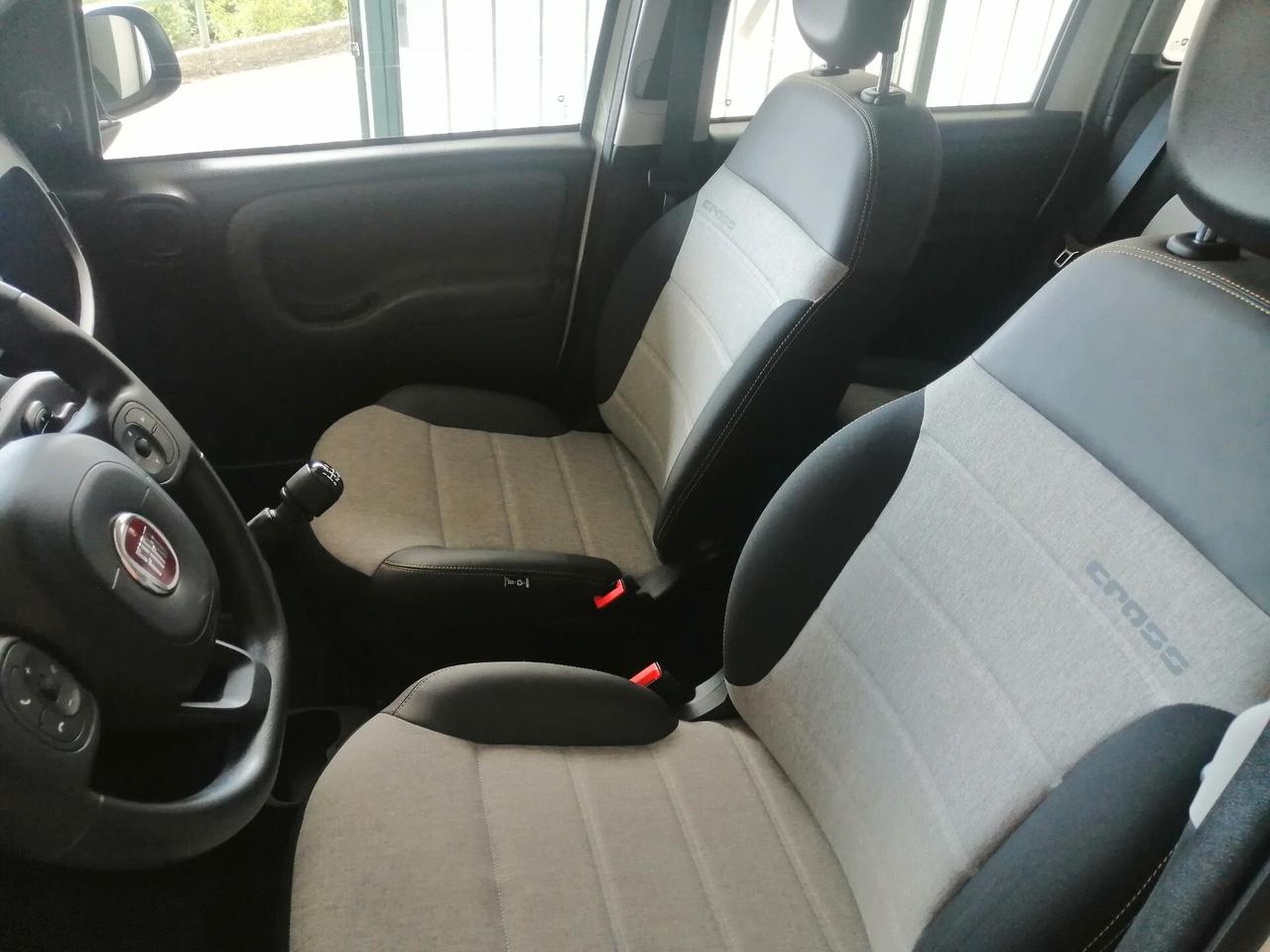 Fiat Panda 1.0 S&S Hybrid CROSS