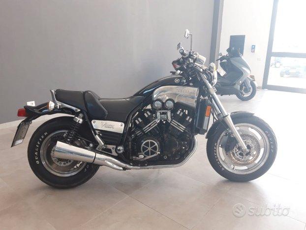 Yamaha V Max 1200