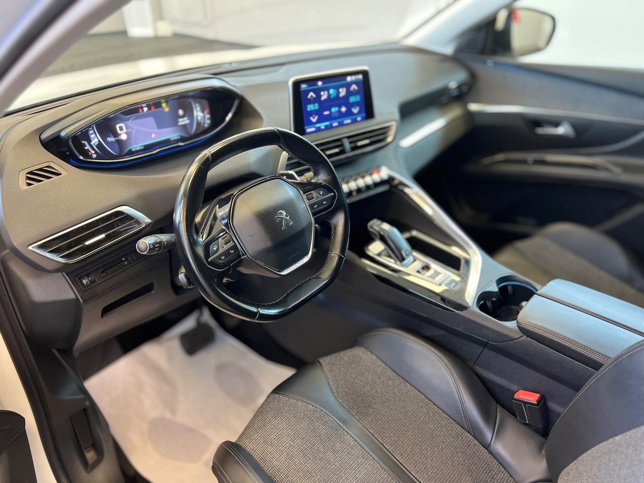 Peugeot 5008 BlueHDi 130 S&S EAT8 Allure