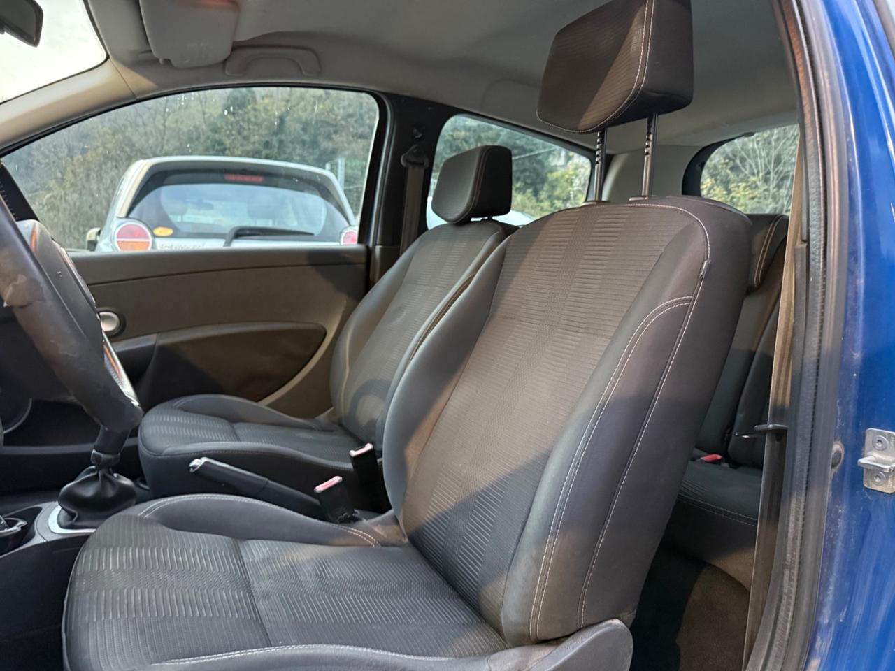 Renault Clio 1.2 16V 3 porte Luxe