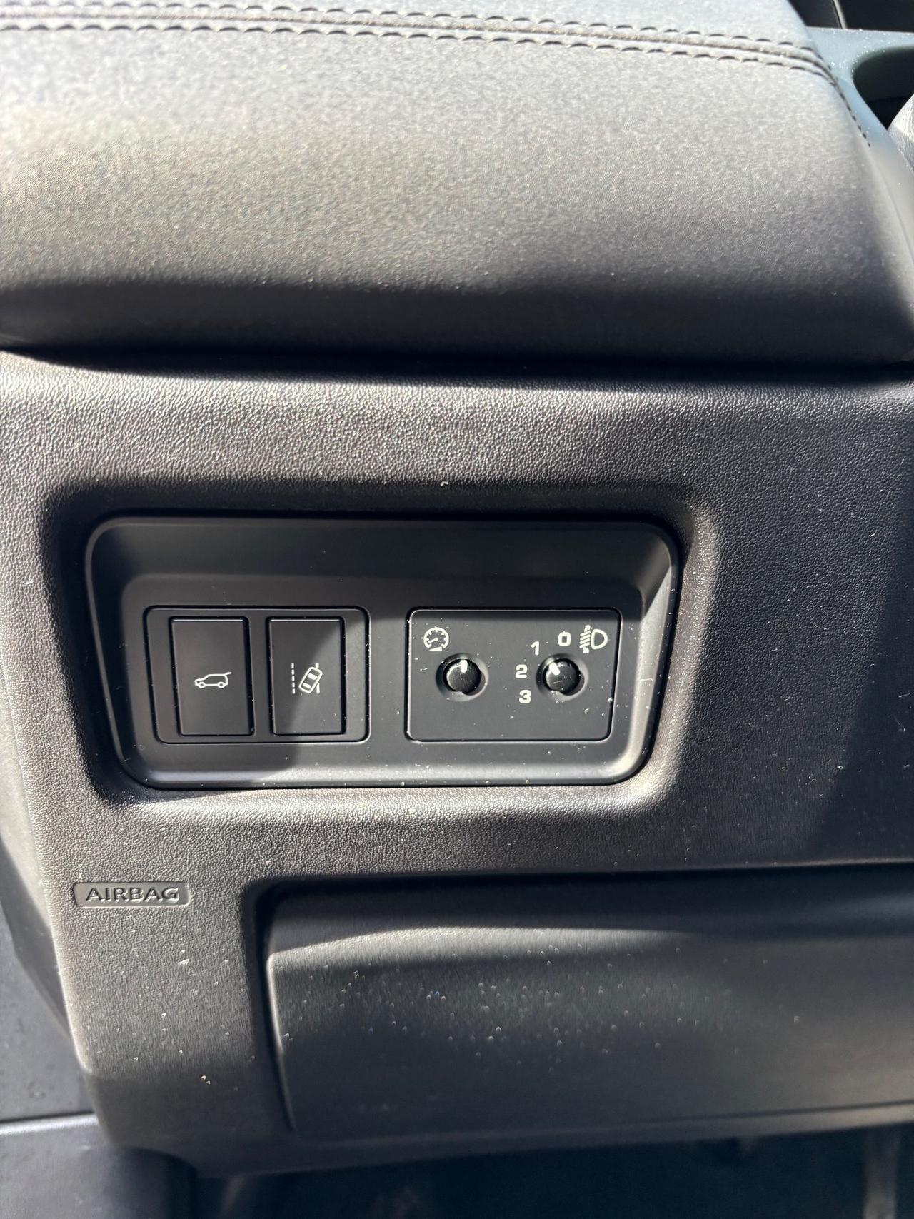 Land Rover Discovery Sport 2.2 150cv Autocarro