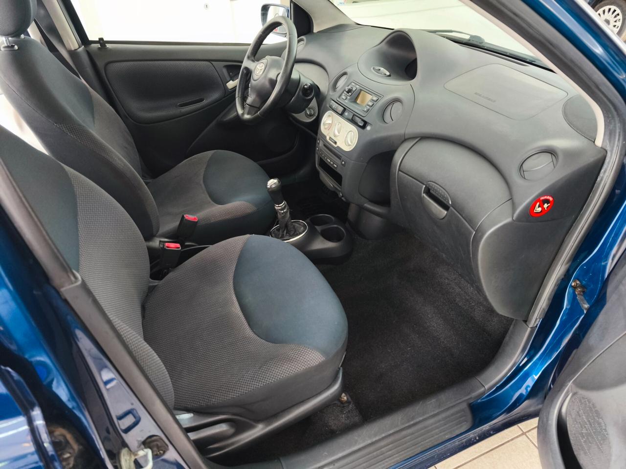 Toyota Yaris 1.4 tdi D-4D cat 5 porte