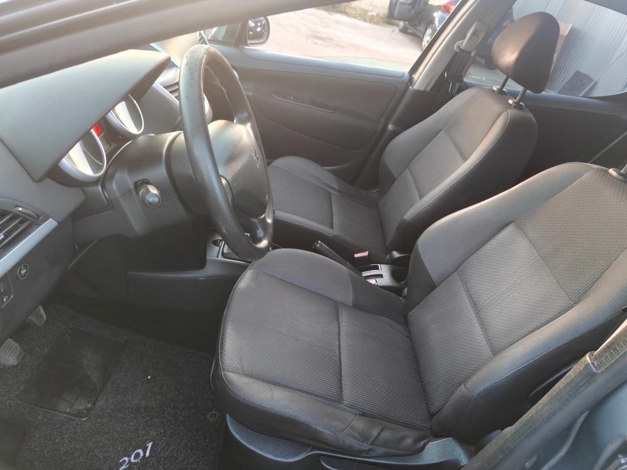 Peugeot 207 1.4 8V 75CV 5p. X Line ECO GPL