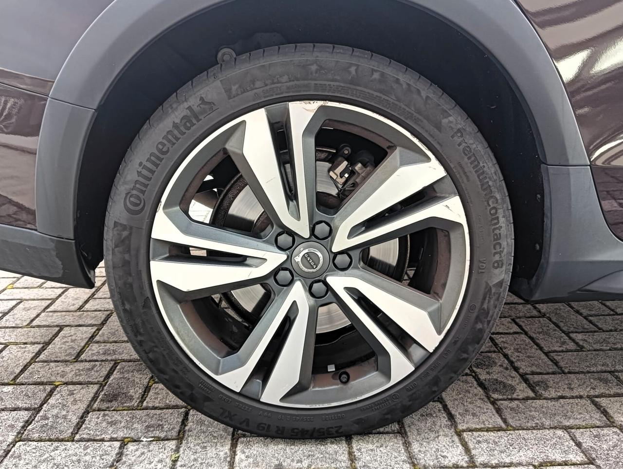 Volvo V60 Cross Country D4 AWD Geartronic Business Plus