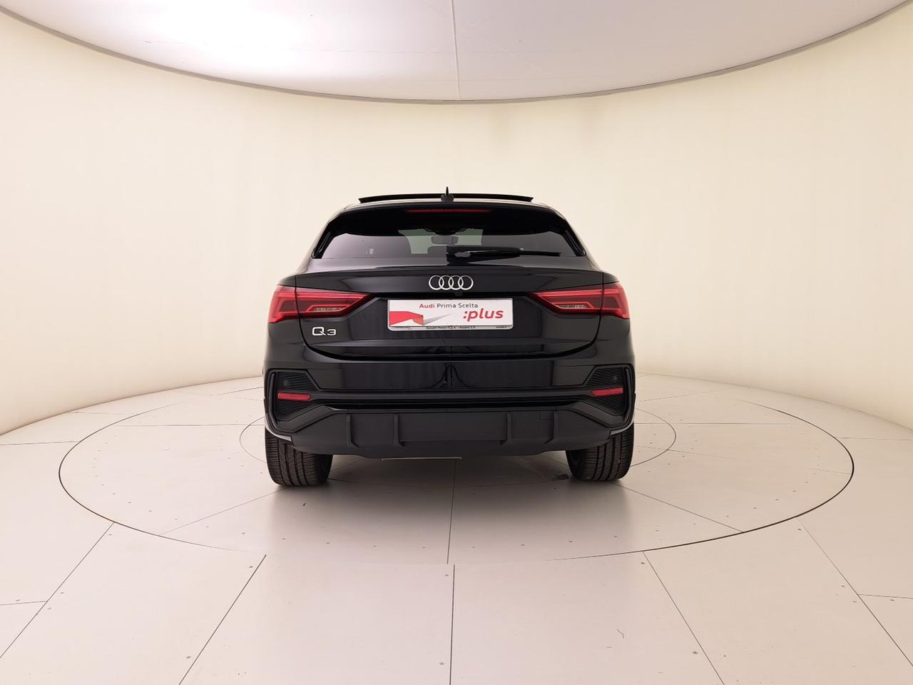 Audi Q3 sportback 35 2.0 tdi s line edition s-tronic