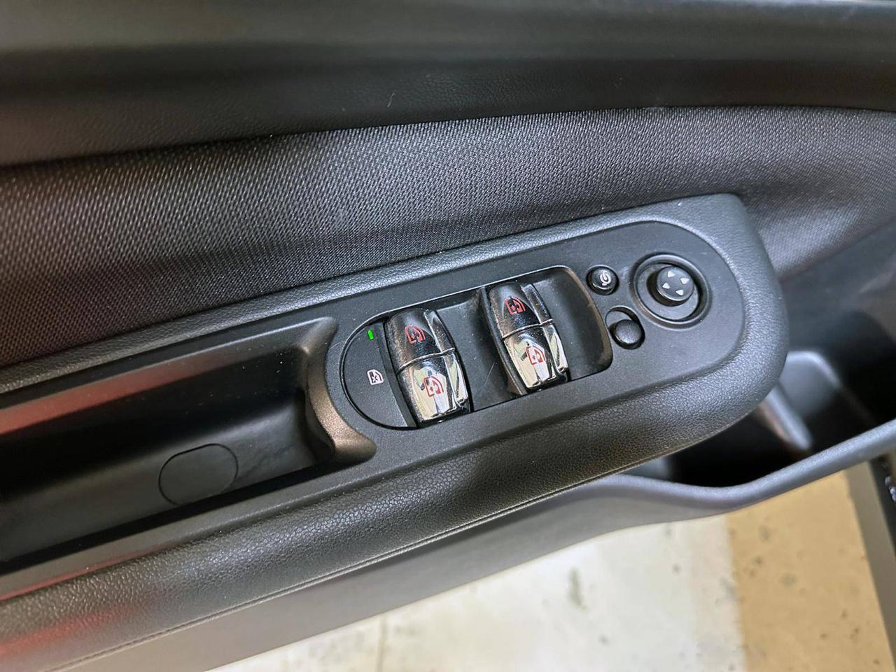 MINI Clubman Cooper S Mayfair Edition