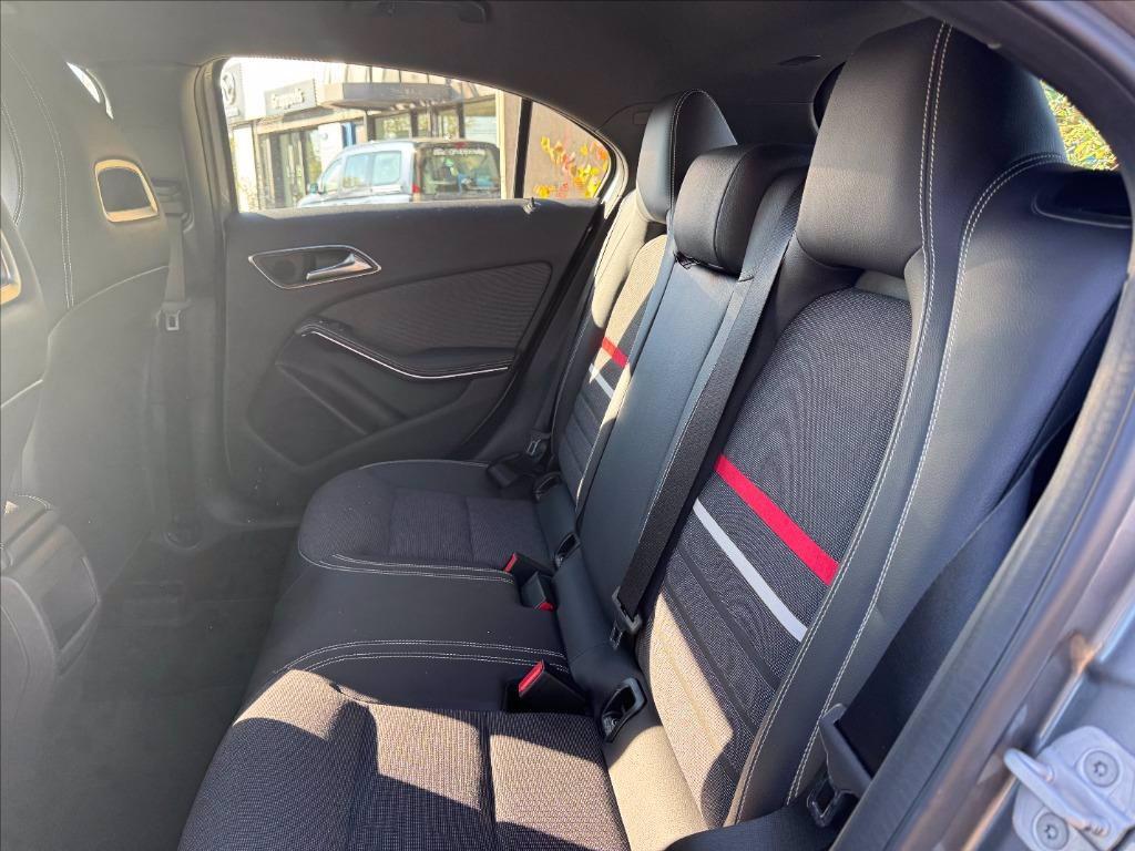 MERCEDES A 180 cdi del 2013