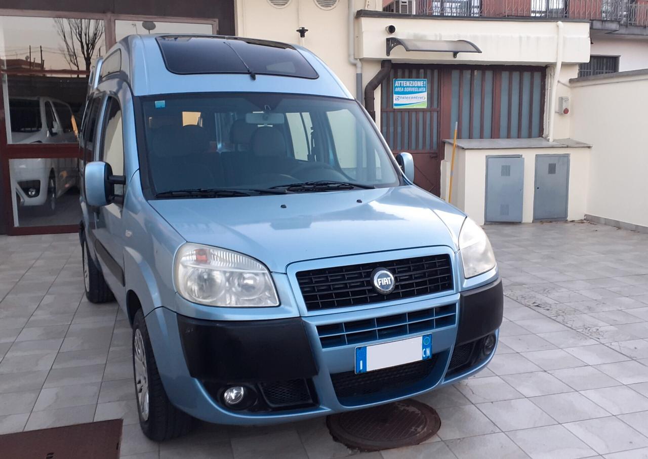 Doblò trasporto disabili pedana elettrica