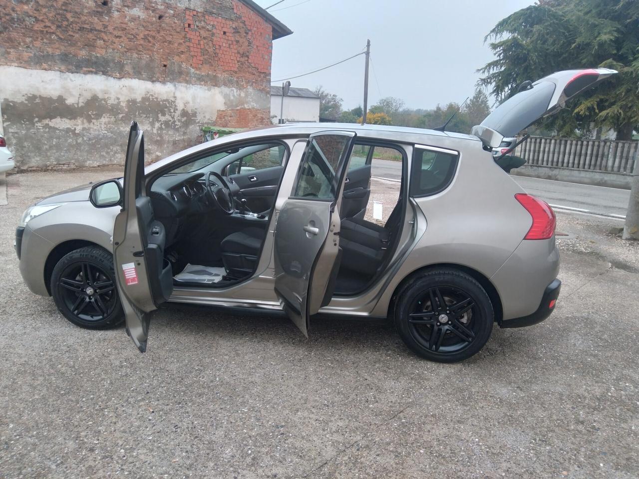 Peugeot 3008 1.6 VTi 120CV Premium benzina-gpl x neopatentati