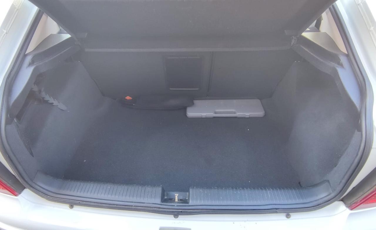 Opel Astra 1.4i 16V cat 5 porte Club